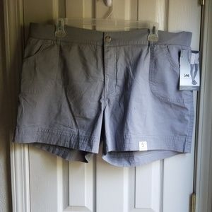 *NWT LEE RIDERS GRAY MIDRISE SHORTS